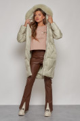 Оптом Пальто утепленное с капюшоном зимнее женское светло-зеленого цвета 13305ZS в Казани, фото 15