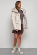 Оптом Зимняя женская куртка модная с капюшоном бежевого цвета 133105B в Екатеринбурге, фото 8