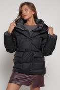 Оптом Зимняя женская куртка модная с капюшоном черного цвета 133105Ch в Казани, фото 13