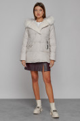 Оптом Куртка зимняя женская модная с мехом бежевого цвета 133120B в Казани