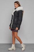 Оптом Куртка зимняя женская модная с мехом черного цвета 133120Ch в Казани, фото 2