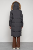 Оптом Пальто утепленное с капюшоном зимнее женское темно-серого цвета 133125TC, фото 12