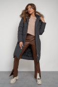 Оптом Пальто утепленное с капюшоном зимнее женское темно-серого цвета 133125TC, фото 17
