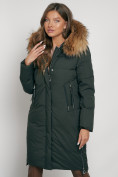 Оптом Пальто утепленное с капюшоном зимнее женское темно-зеленого цвета 133125TZ, фото 20