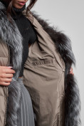Оптом Пальто утепленное с чернобуркой зимнее женское коричневого цвета 133156K, фото 19