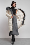 Оптом Пальто утепленное с чернобуркой зимнее женское светло-бежевого цвета 133156SB, фото 5