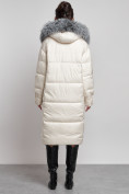 Оптом Пальто утепленное с чернобуркой зимнее женское светло-бежевого цвета 133156SB в Баку, фото 9