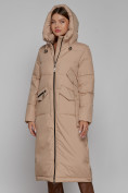 Оптом Пальто утепленное с капюшоном зимнее женское бежевого цвета 133159B в Волгоградке, фото 7