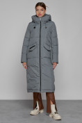 Оптом Пальто утепленное с капюшоном зимнее женское серого цвета 133159Sr