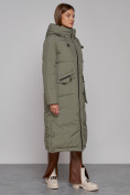 Оптом Пальто утепленное с капюшоном зимнее женское зеленого цвета 133159Z в Челябинске, фото 3