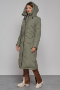 Оптом Пальто утепленное с капюшоном зимнее женское зеленого цвета 133159Z в Волгоградке, фото 5