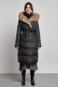 Оптом Пальто утепленное с капюшоном и мехом зимнее женское черного цвета 133203Ch, фото 14