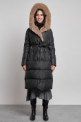 Оптом Пальто утепленное с капюшоном и мехом зимнее женское черного цвета 133203Ch, фото 18