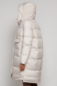 Оптом Пальто утепленное с капюшоном зимнее женское бежевого цвета 133208B, фото 18