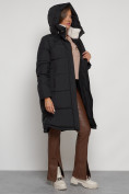 Оптом Пальто утепленное с капюшоном зимнее женское черного цвета 133208Ch в Челябинске, фото 21