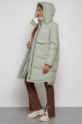 Оптом Пальто утепленное с капюшоном зимнее женское светло-зеленого цвета 133208ZS, фото 21