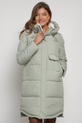 Оптом Пальто утепленное с капюшоном зимнее женское светло-зеленого цвета 133208ZS, фото 9