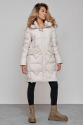 Оптом Пальто утепленное с капюшоном зимнее женское бежевого цвета 13332B в Перми, фото 2