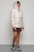 Оптом Куртка зимняя женская модная из овчины бежевого цвета 13335B в Екатеринбурге, фото 6