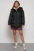 Оптом Куртка зимняя женская модная с капюшоном черного цвета 13338Ch в Казани