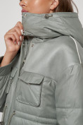 Оптом Куртка зимняя женская модная с капюшоном светло-зеленого цвета 13338ZS в Казани, фото 16