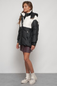 Оптом Куртка зимняя женская модная из овчины черного цвета 13350Ch в Екатеринбурге, фото 2