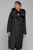 Оптом Пальто утепленное с капюшоном зимнее женское черного цвета 13363Ch в Екатеринбурге, фото 9