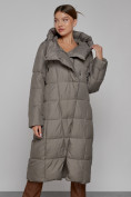 Оптом Пальто утепленное с капюшоном зимнее женское коричневого цвета 13363K, фото 9