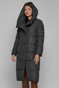 Оптом Пальто утепленное с капюшоном зимнее женское темно-серого цвета 13363TC, фото 2