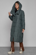 Оптом Пальто утепленное с капюшоном зимнее женское темно-зеленого цвета 13363TZ, фото 5
