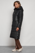 Оптом Пальто утепленное с капюшоном зимнее женское черного цвета 13816Ch в Екатеринбурге, фото 2