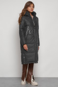 Оптом Пальто утепленное с капюшоном зимнее женское темно-серого цвета 13816TC, фото 3