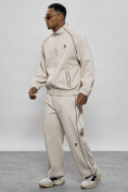 Оптом Спортивный костюм мужской оригинал бежевого цвета 15005B в Краснодаре, фото 2