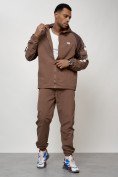 Оптом Спортивный костюм мужской модный коричневого цвета 15006K в Ростове-на-Дону, фото 11