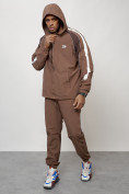 Оптом Спортивный костюм мужской модный коричневого цвета 15006K в Баку, фото 12