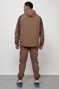 Оптом Спортивный костюм мужской модный коричневого цвета 15006K в Екатеринбурге, фото 4
