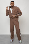 Оптом Спортивный костюм мужской модный коричневого цвета 15007K в Самаре, фото 11