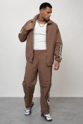 Оптом Спортивный костюм мужской модный коричневого цвета 15007K в Сочи, фото 13