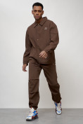Оптом Спортивный костюм мужской модный коричневого цвета 15010K в Екатеринбурге, фото 10
