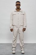 Оптом Спортивный костюм мужской оригинал бежевого цвета 15011B в Тюмени, фото 6