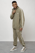Оптом Спортивный костюм мужской модный из микровельвета цвета хаки 15015Kh в Сочи, фото 14