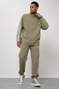 Оптом Спортивный костюм мужской модный из микровельвета цвета хаки 15015Kh в Кемерово, фото 9