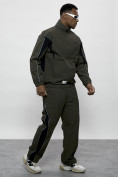 Оптом Спортивный костюм мужской плащевой цвета хаки 1508Kh в Самаре, фото 3