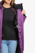 Оптом Куртка парка зимняя женская фиолетового цвета 1806F, фото 7