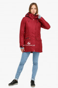 Оптом Куртка парка зимняя женская бордового цвета 18113B в  Красноярске