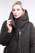 Оптом Куртка зимняя женская классическая одеяло коричневого цвета 191949_09K, фото 7
