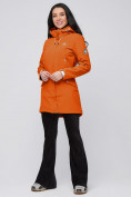 Оптом Парка женская осенняя весенняя softshell оранжевого цвета 2026O в Сочи