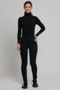 Оптом Cтрейчевые брюки утепленные женские черного цвета 2033Ch в Казани, фото 5