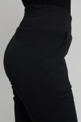 Оптом Cтрейчевые брюки утепленные женские черного цвета 2033Ch в Казани, фото 11