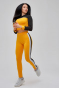 Оптом Спортивный костюм для фитнеса женский желтого цвета 21111J в  Красноярске, фото 20